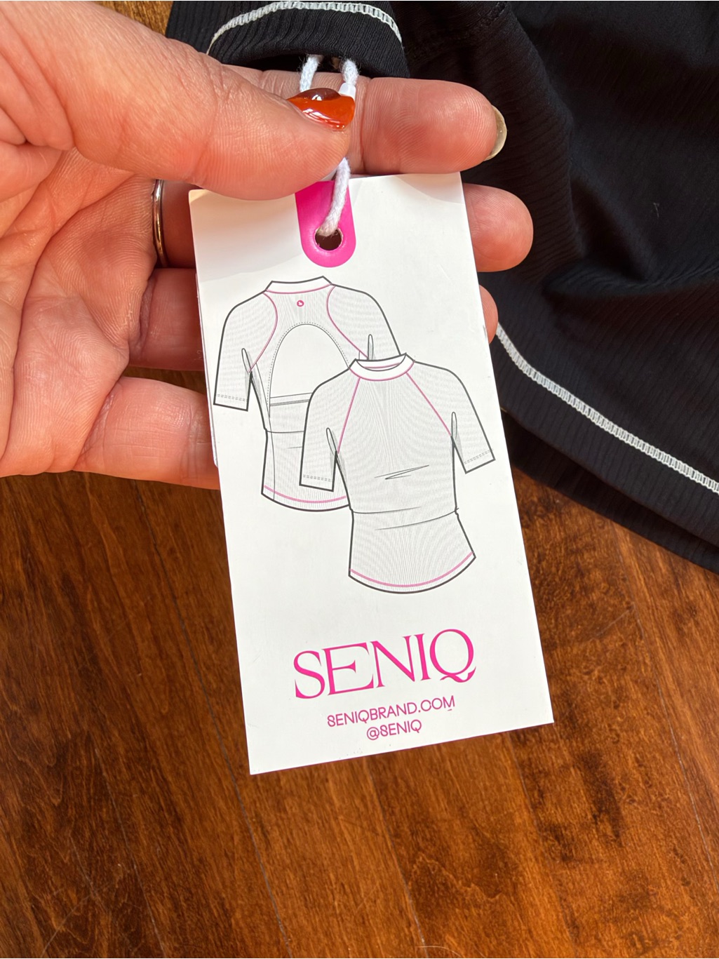 Nwt Seniq Oasis Black Short Sleeve Tee — image 5 of 5